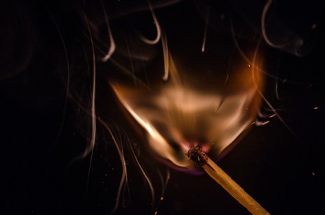 Tag 080 | 04.12.2014 Feuer- und Funkentanz